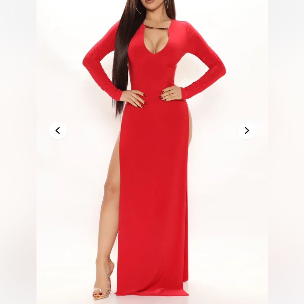 Fashion Nova “Work On It” Red Maxi Dress (Large)